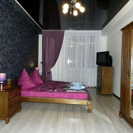 3-Room Luxury Apartment 100M2 On Sobornyi Avenue 193, By Grandhome Zaporizhia Luaran gambar