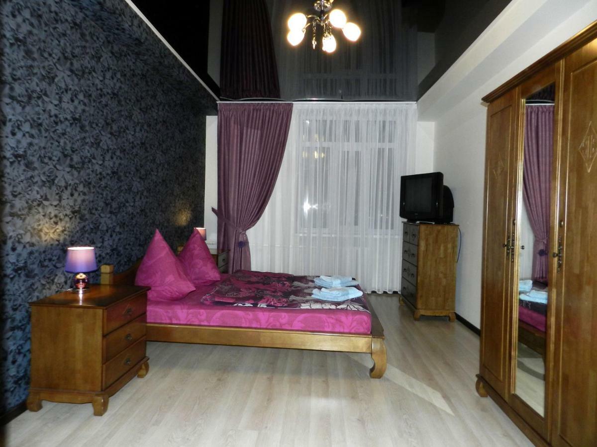 3-Room Luxury Apartment 100M2 On Sobornyi Avenue 193, By Grandhome Zaporizhia Luaran gambar